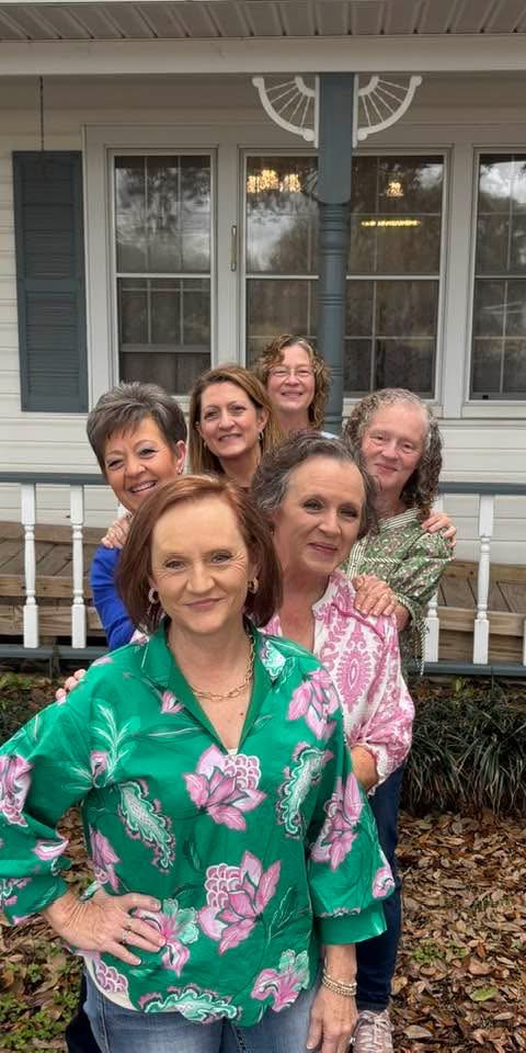Amy's sisters